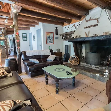 بيت للعطل La Bergerie - Bas Du Village Saint-Aventin